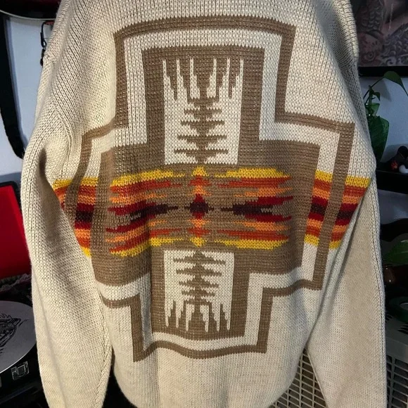 Vintage 1970s Pendleton Creme Western Wear Cardigan Sweater - Picture 3 of 8
